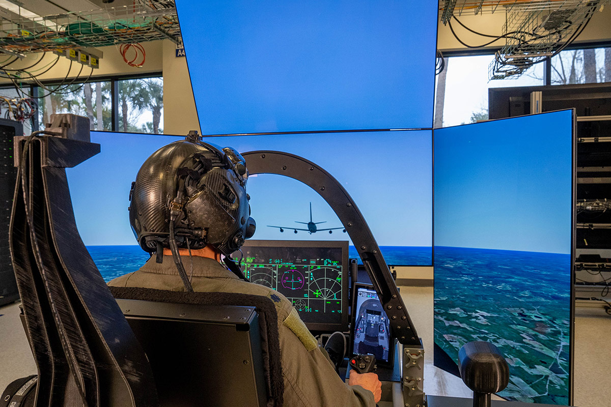 F-35 pilot training in the MMRT simulator