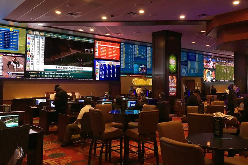 Silver Legacy Sports Book Wins Big with Panoramic Video Wall